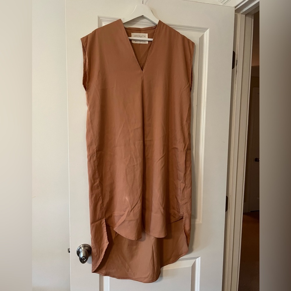 Hackwith Design House Hi-lo dress in Dusty Rose | Sz M
